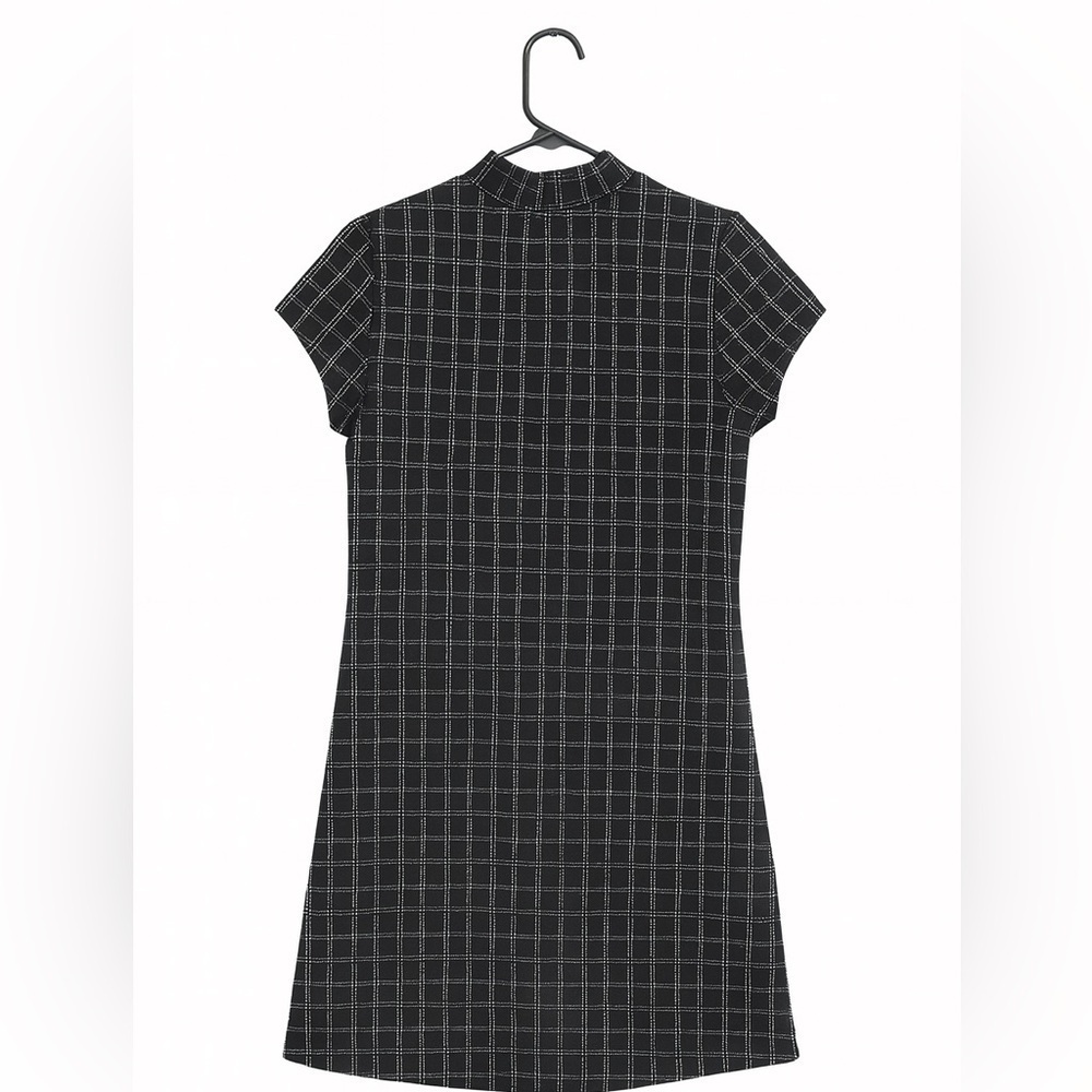 Stoosh Women’s Black & White Mock Turtleneck Dress – Size XL
